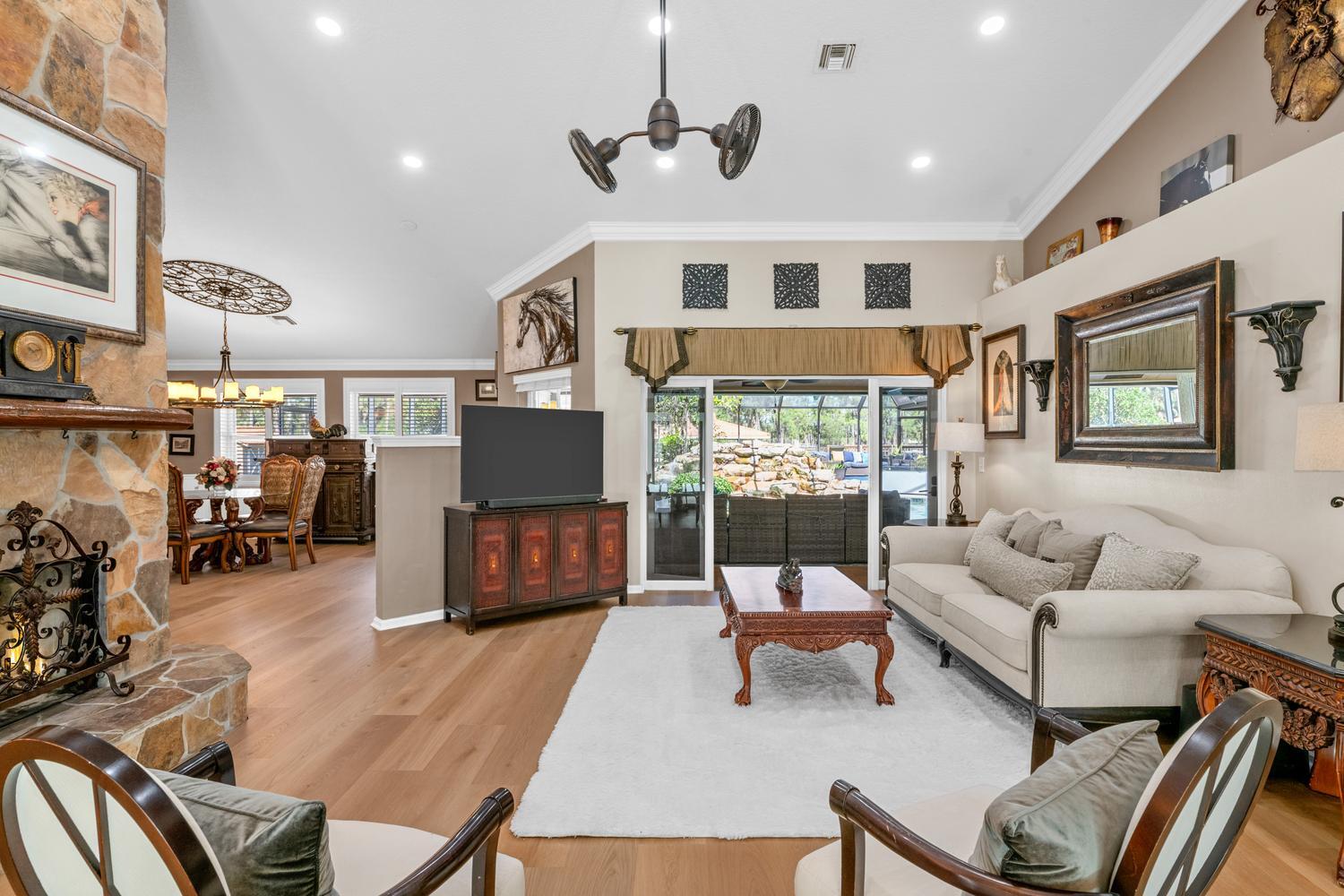 DEER RUN - Residential