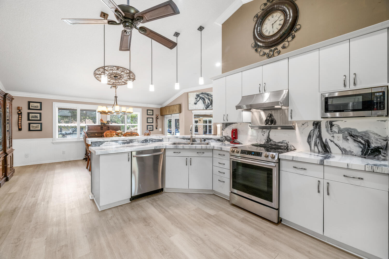 DEER RUN - Residential