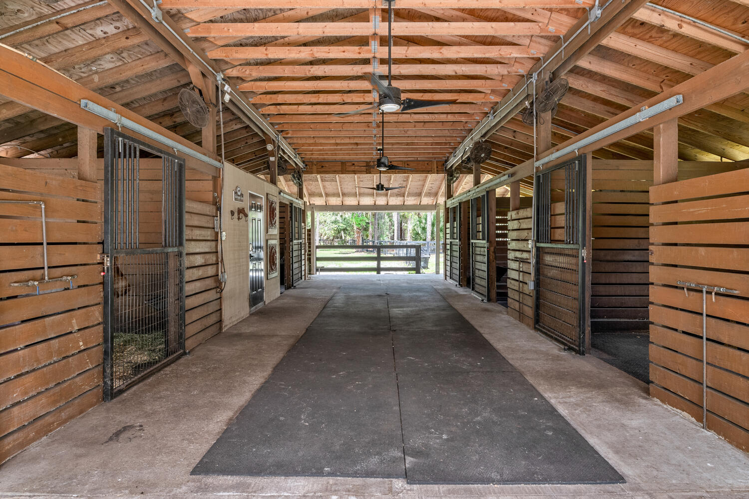 DEER RUN - Residential