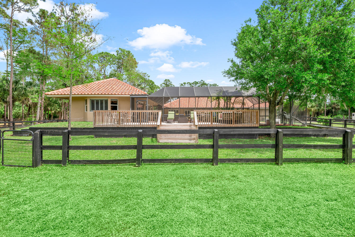 DEER RUN - Residential