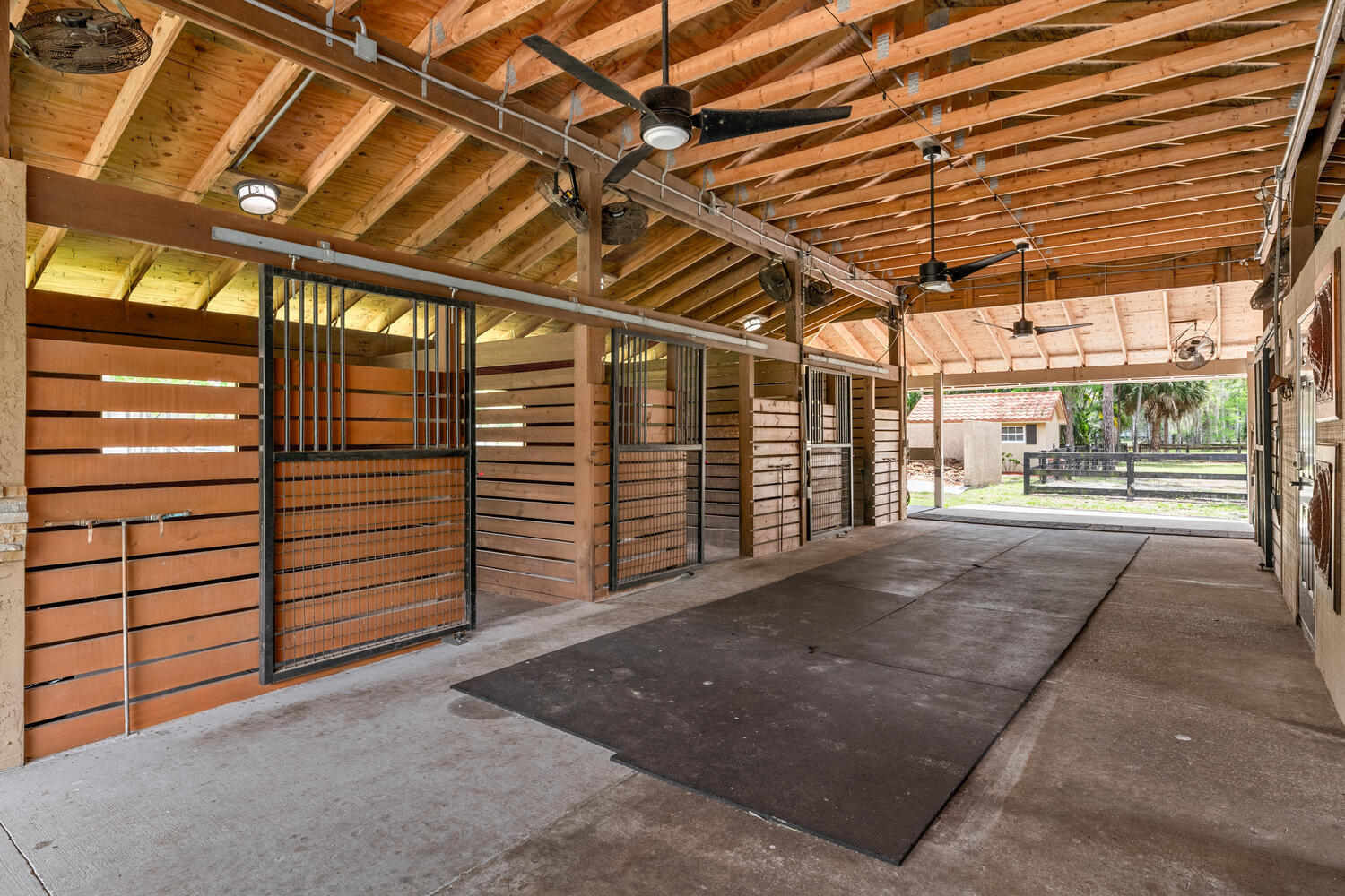 DEER RUN - Residential