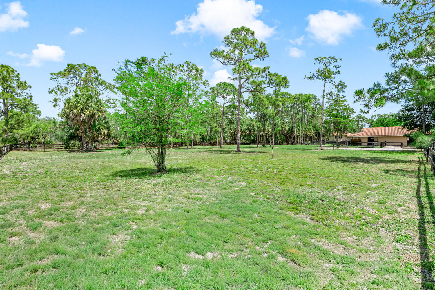 DEER RUN - Residential