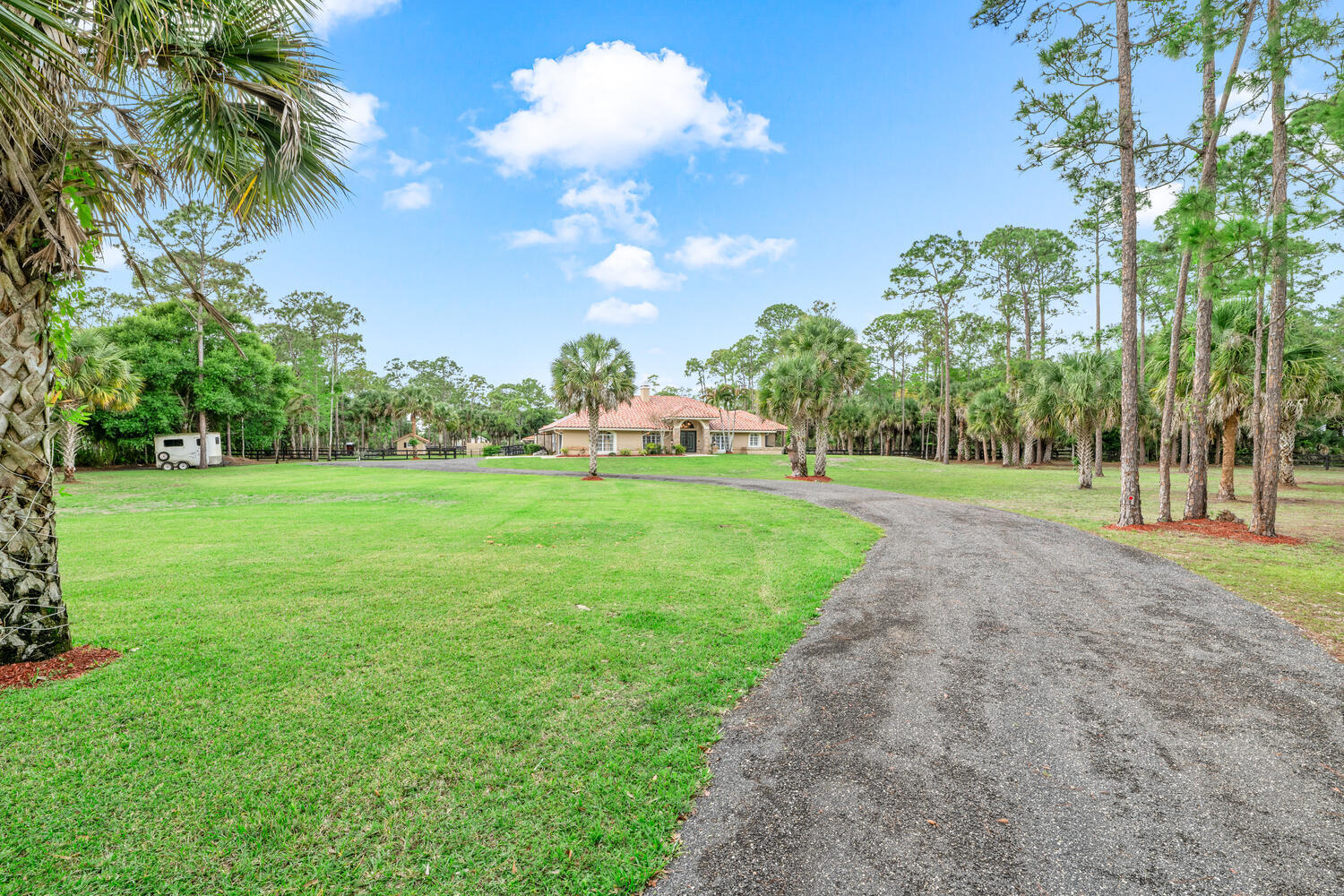 DEER RUN - Residential