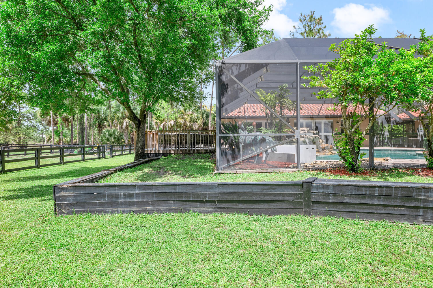 DEER RUN - Residential