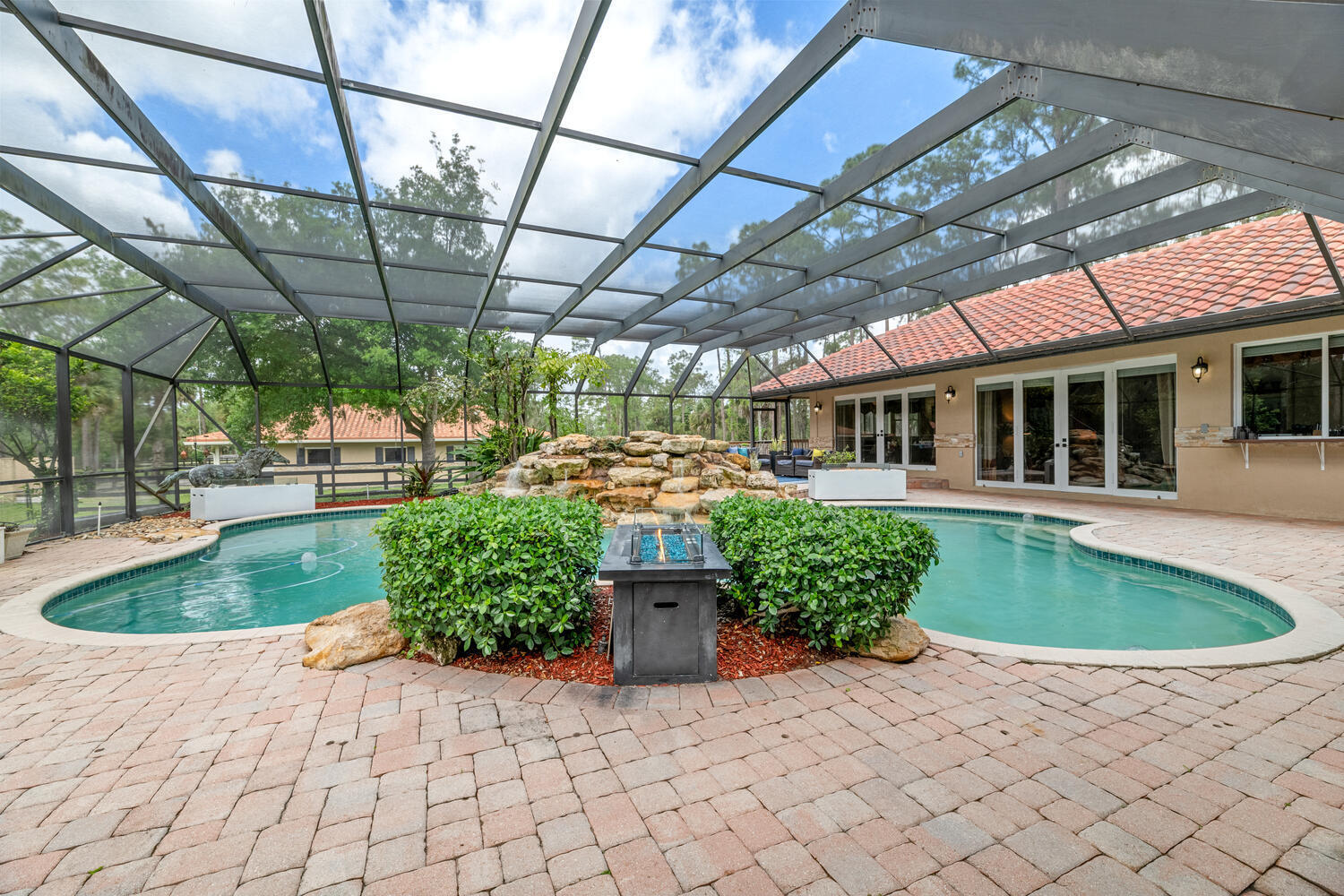 DEER RUN - Residential