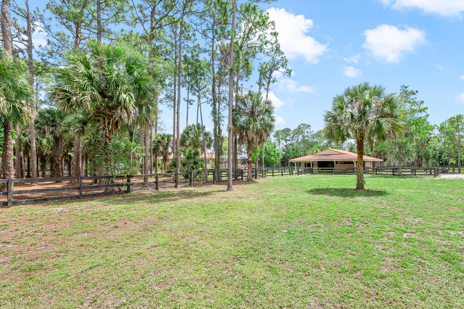 DEER RUN - Residential