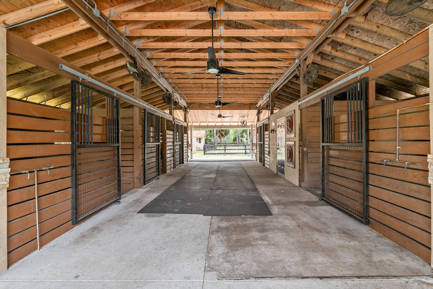 DEER RUN - Residential