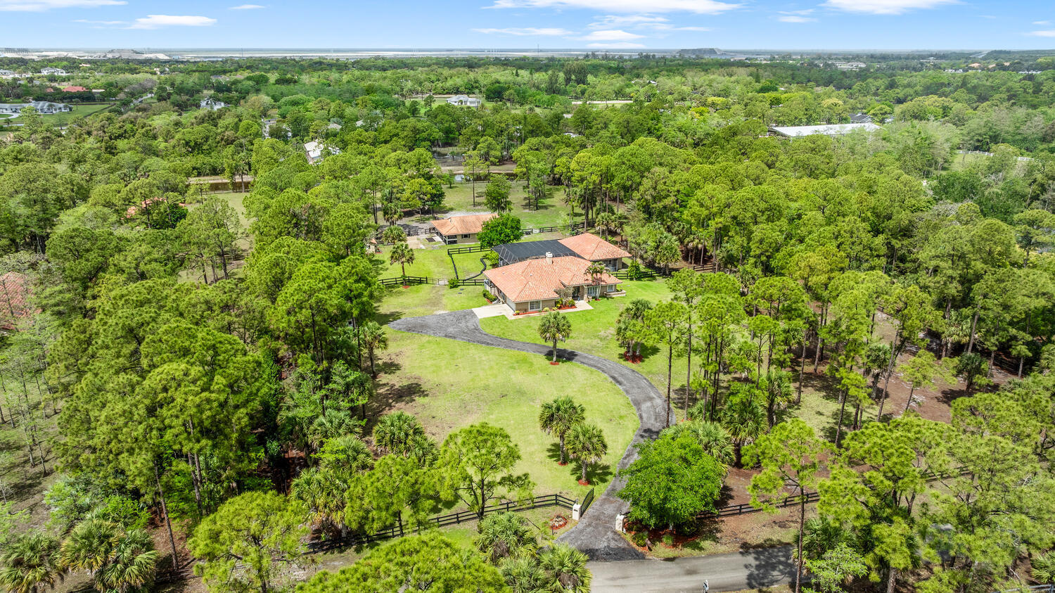 DEER RUN - Residential