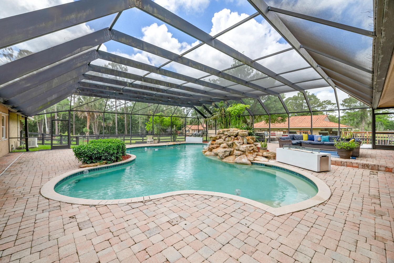 DEER RUN - Residential