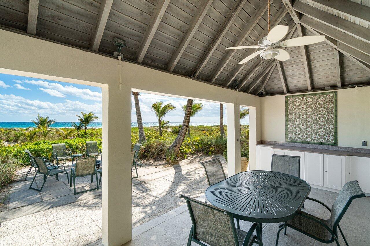 NORTH SHORE - Residential Lease