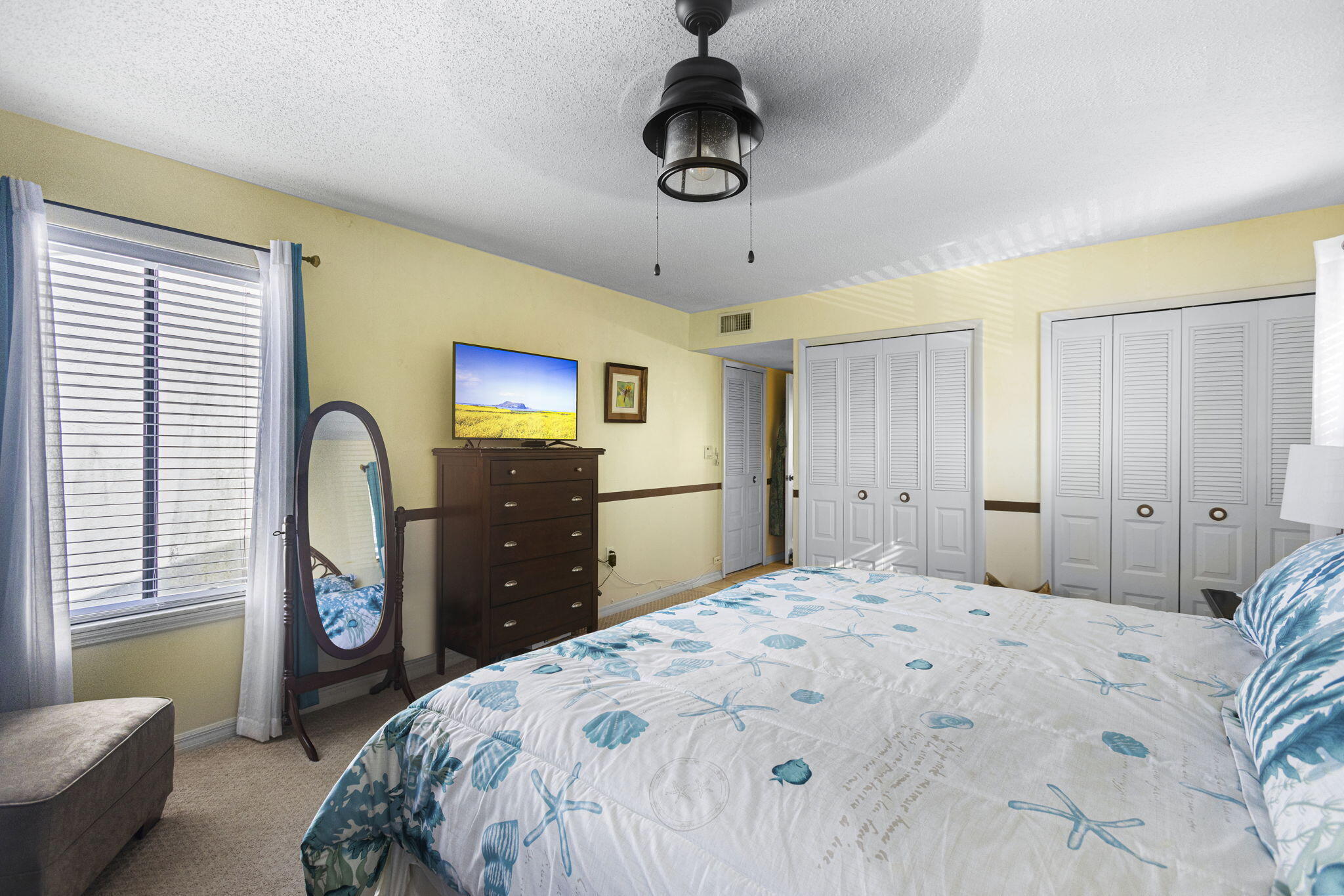 MILES GRANT CONDO - Residential Lease