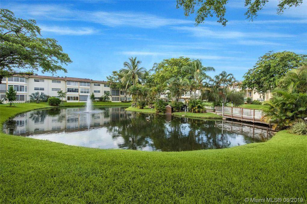 QUINSANA GARDENS CONDO - Residential