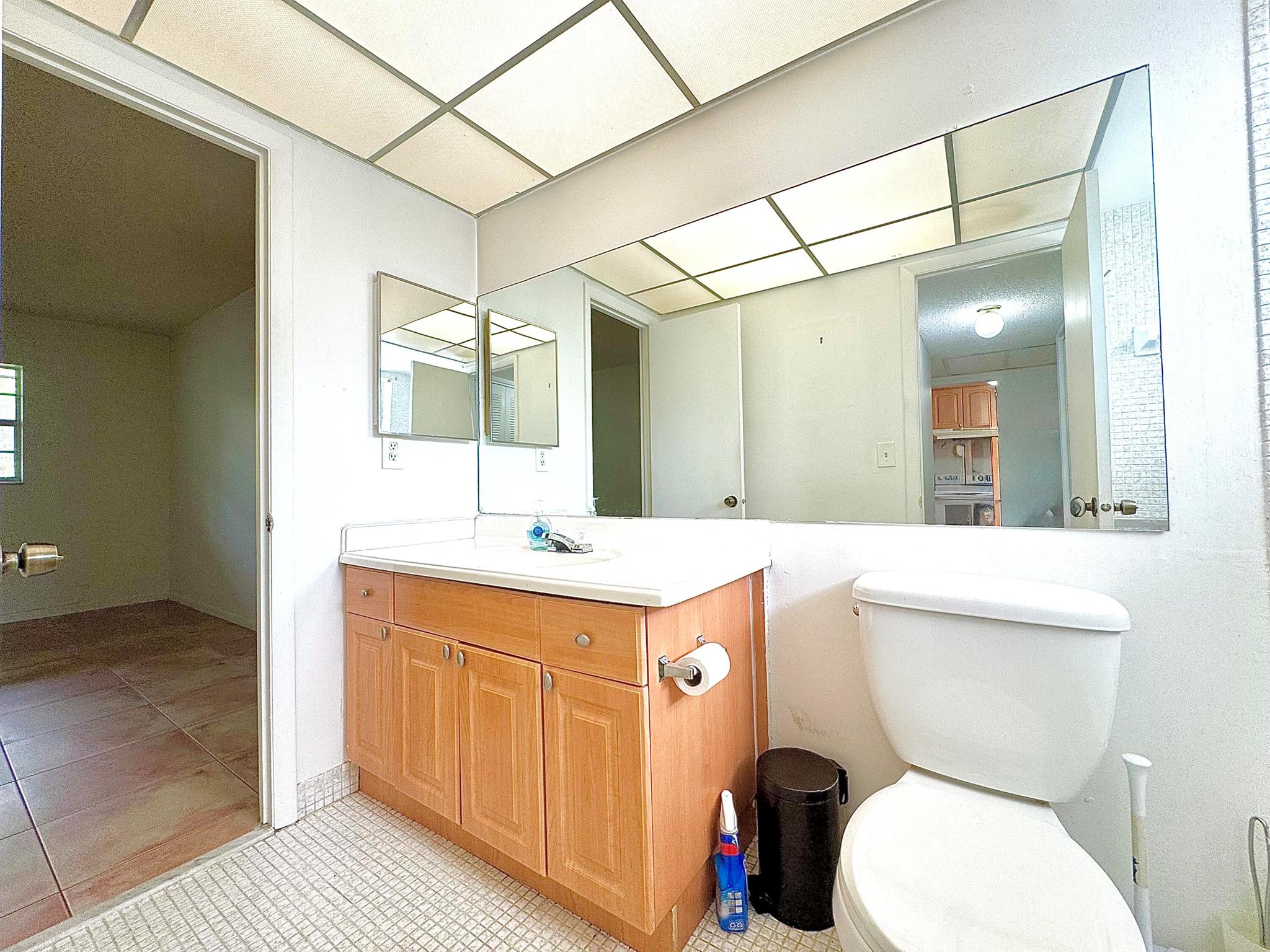 QUINSANA GARDENS CONDO - Residential