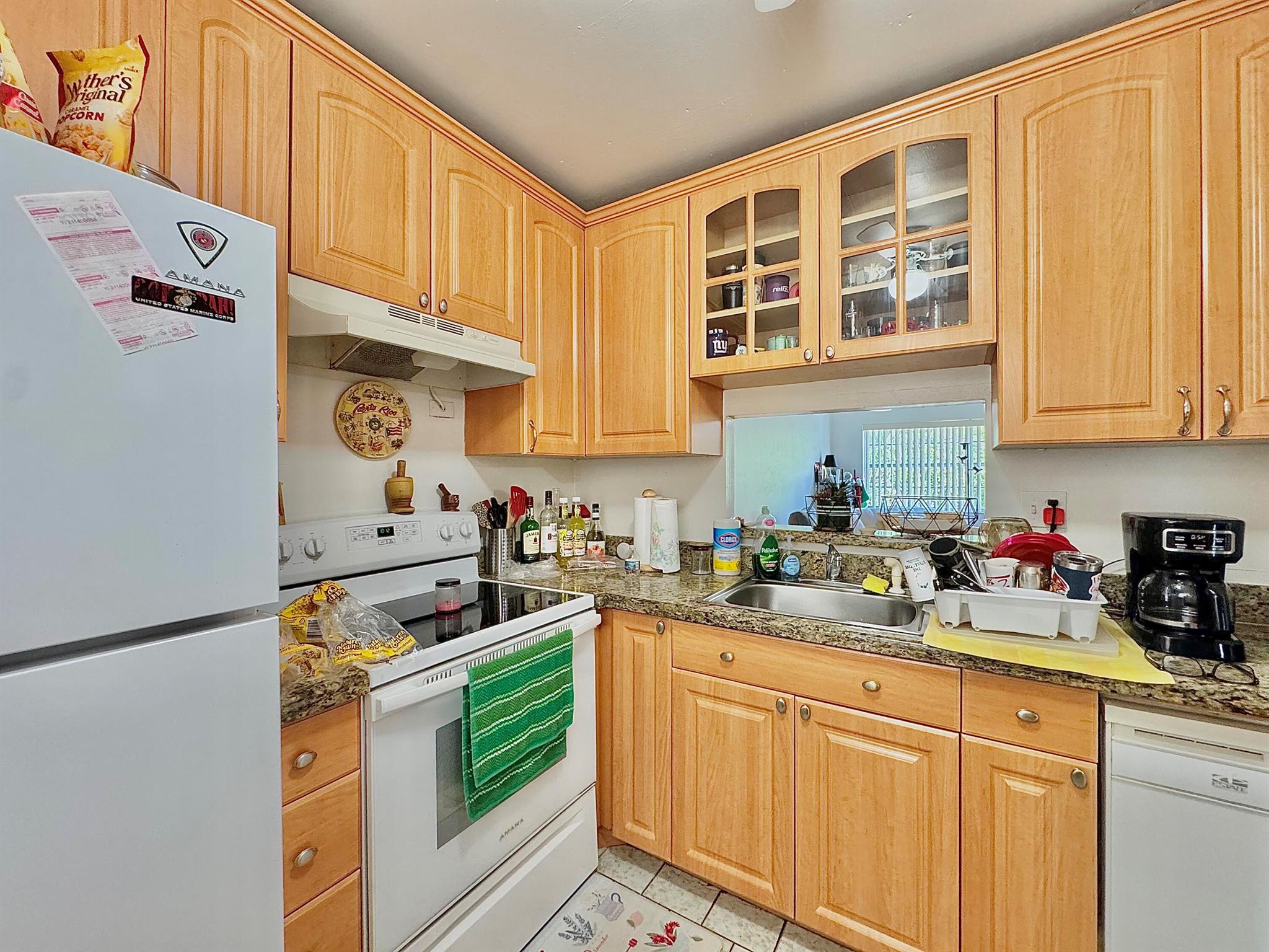 View photos, virtual tours, details... 5181 W Oakland Park Boulevard 212