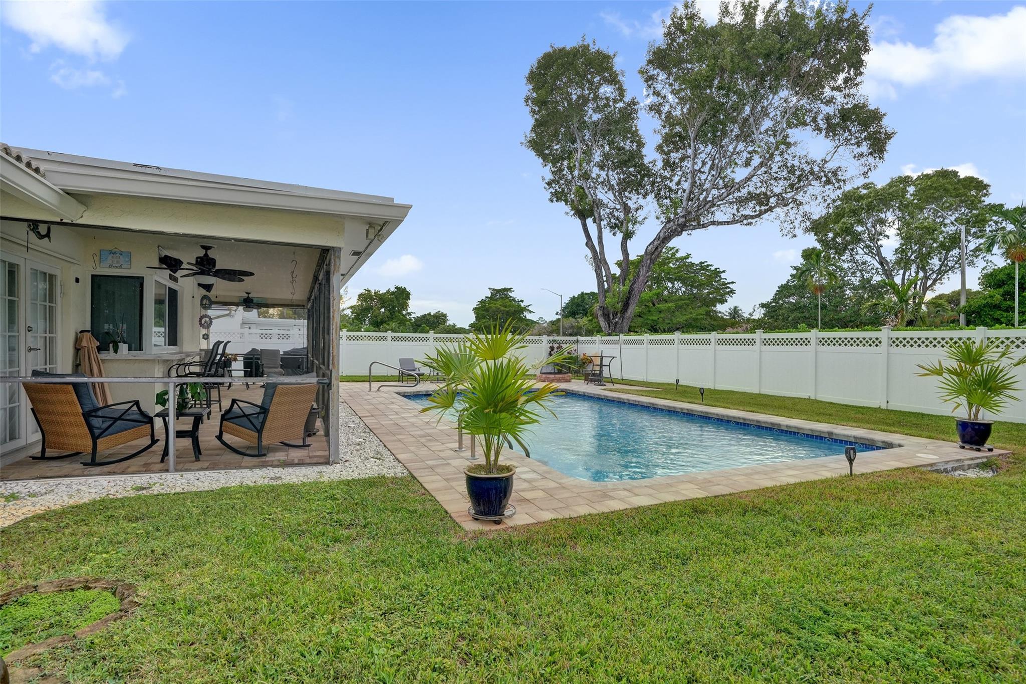 Ramblewood 76-49 B - Residential