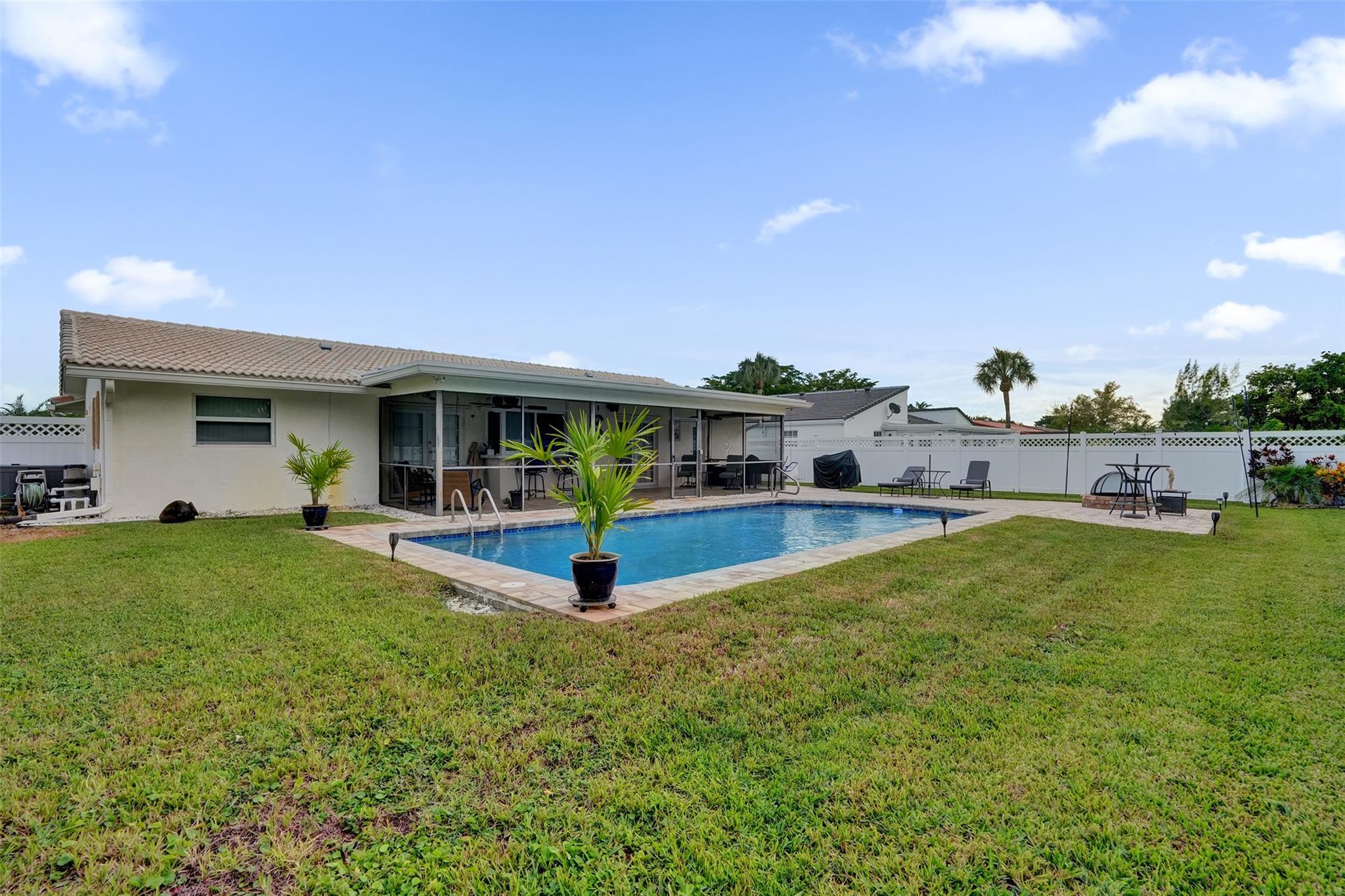 Ramblewood 76-49 B - Residential