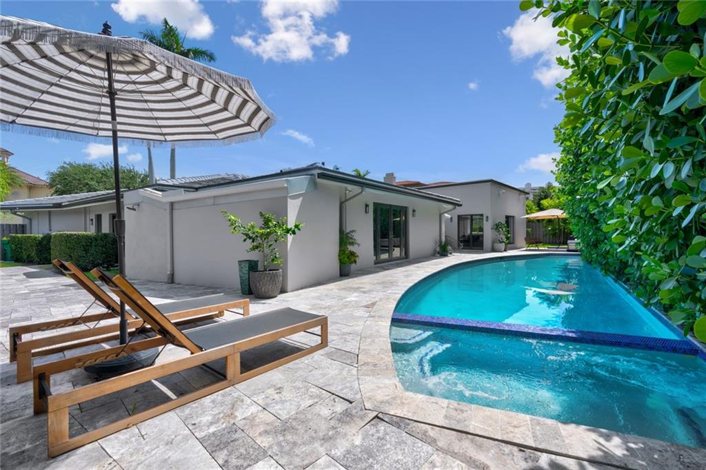 SEA RANCH LAKES - Residential