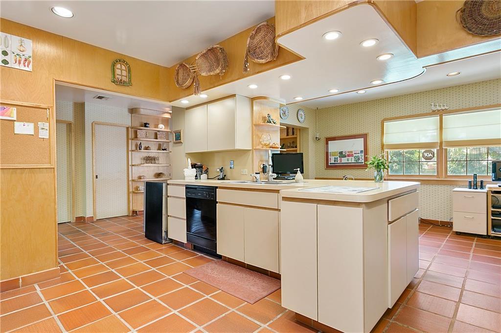 ROYAL PALM ESTATES SEC TH - Residential
