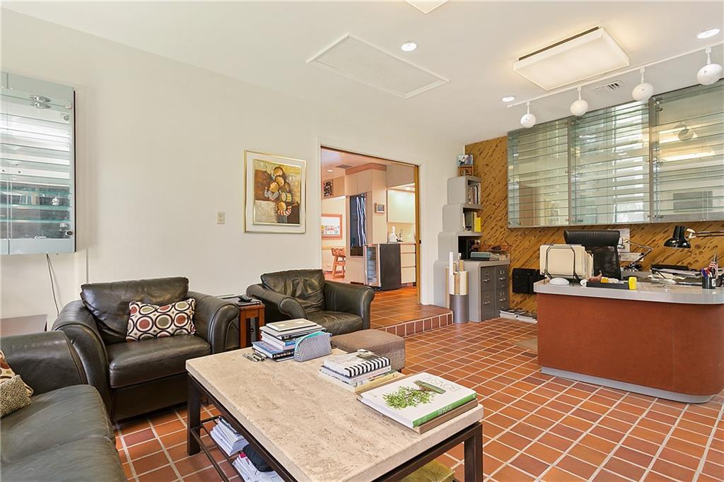 ROYAL PALM ESTATES SEC TH - Residential