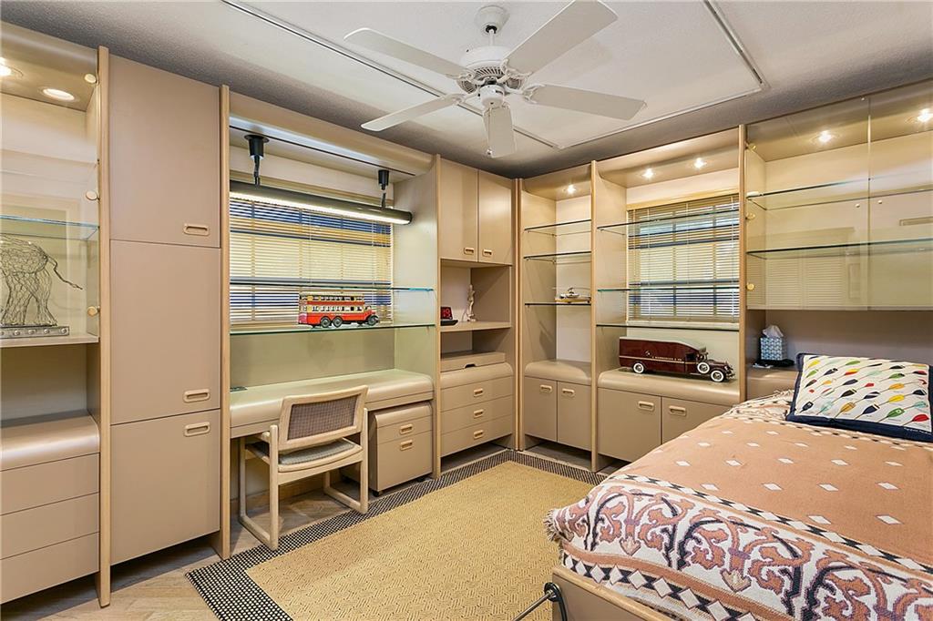 ROYAL PALM ESTATES SEC TH - Residential