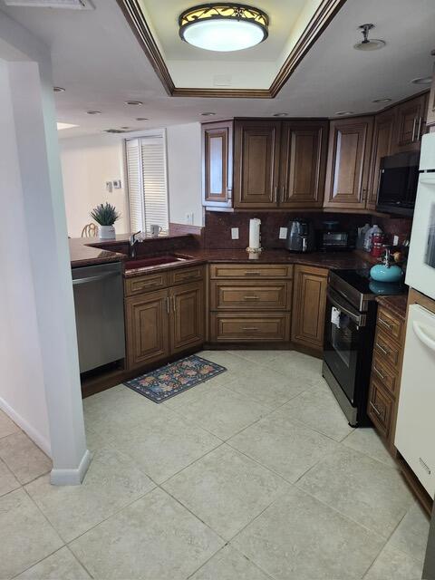 Hibiscus by the sea - Residential Lease