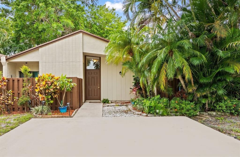 Photo of 22309 Misty Woods Way, Boca Raton, FL 33428 (MLS # R11036701)