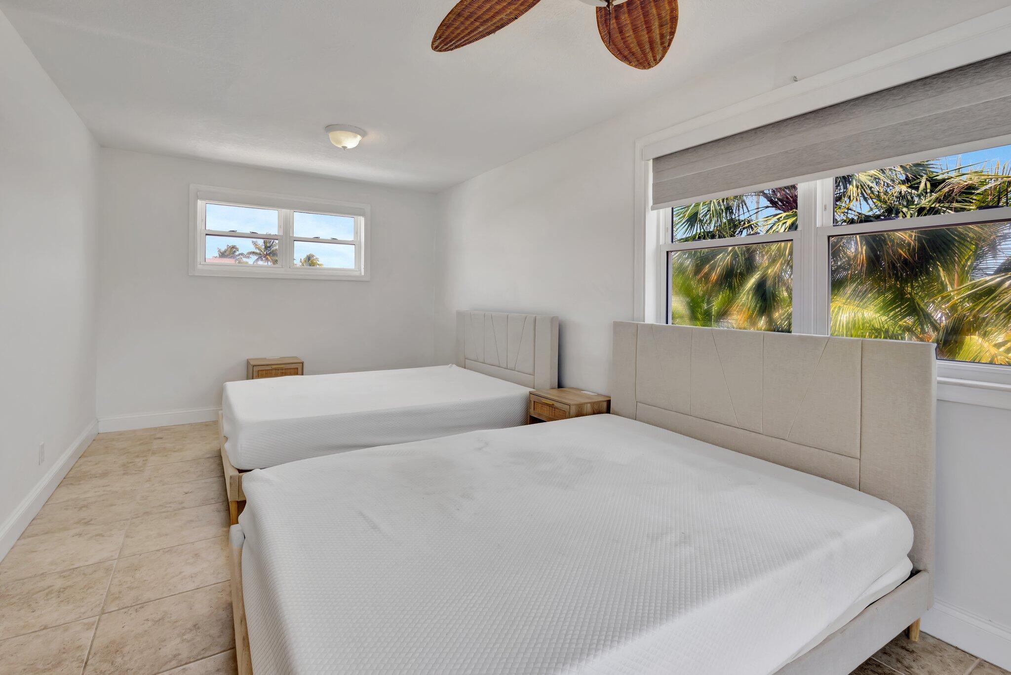 CORAL COVE BEACH SECTION - Residential Lease