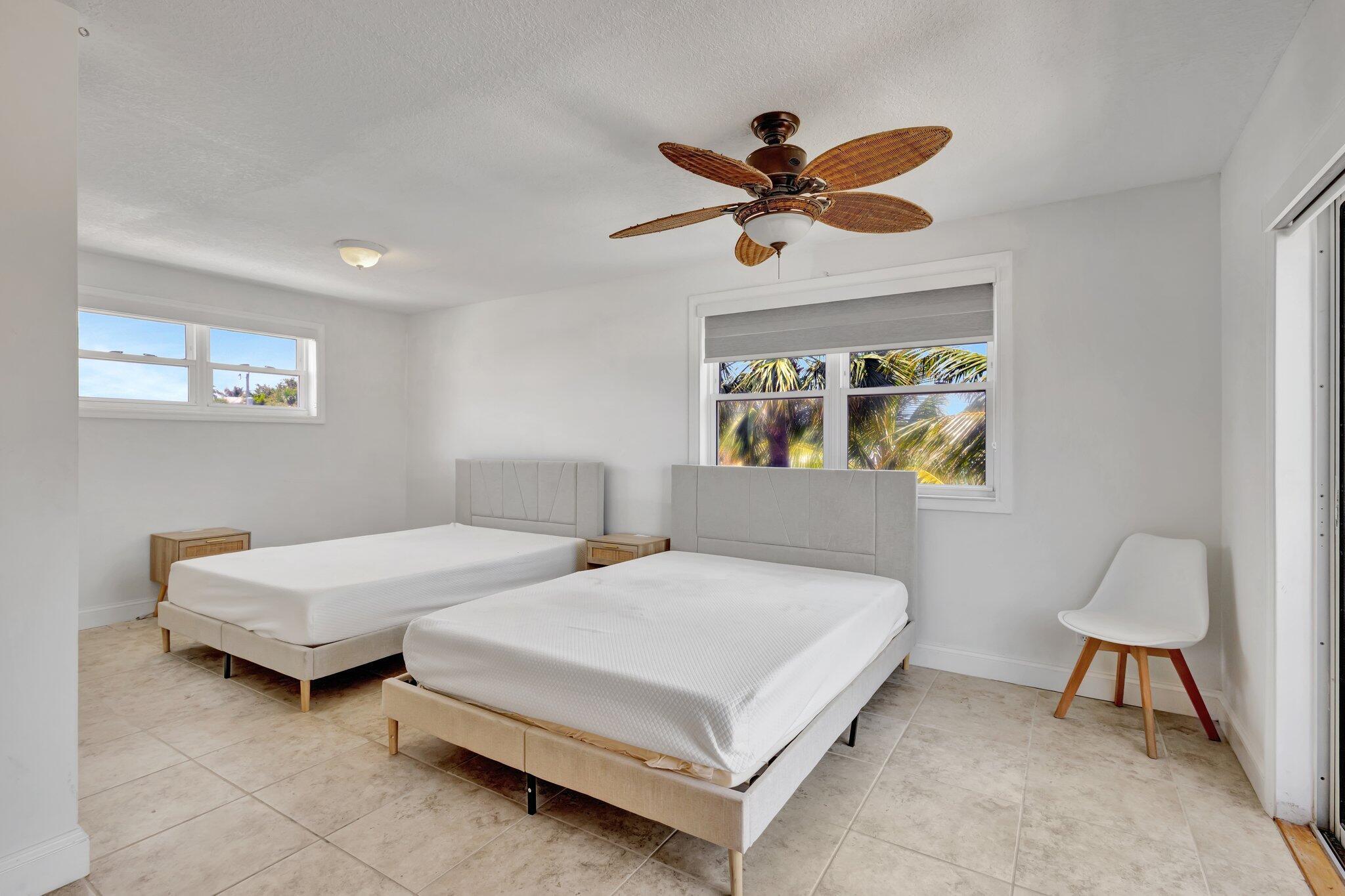 CORAL COVE BEACH SECTION - Residential Lease