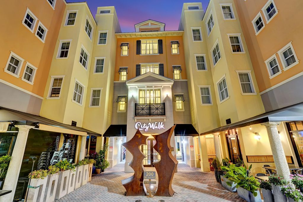 Photo of 200 NE 2nd Avenue #403, Delray Beach, FL 33444 (MLS # R11055880)