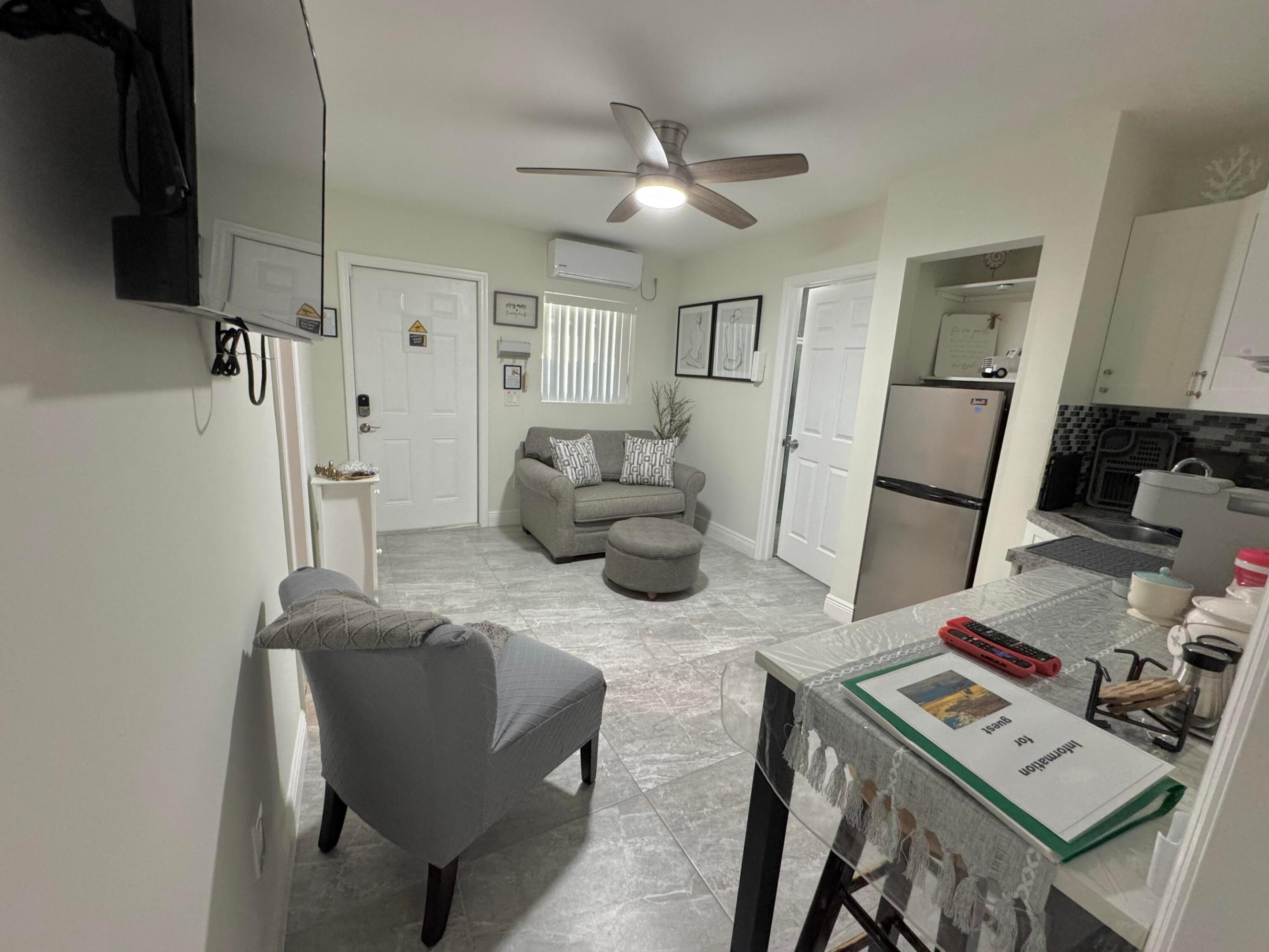 BAHAMA HEIGHTS 3 - Residential Lease