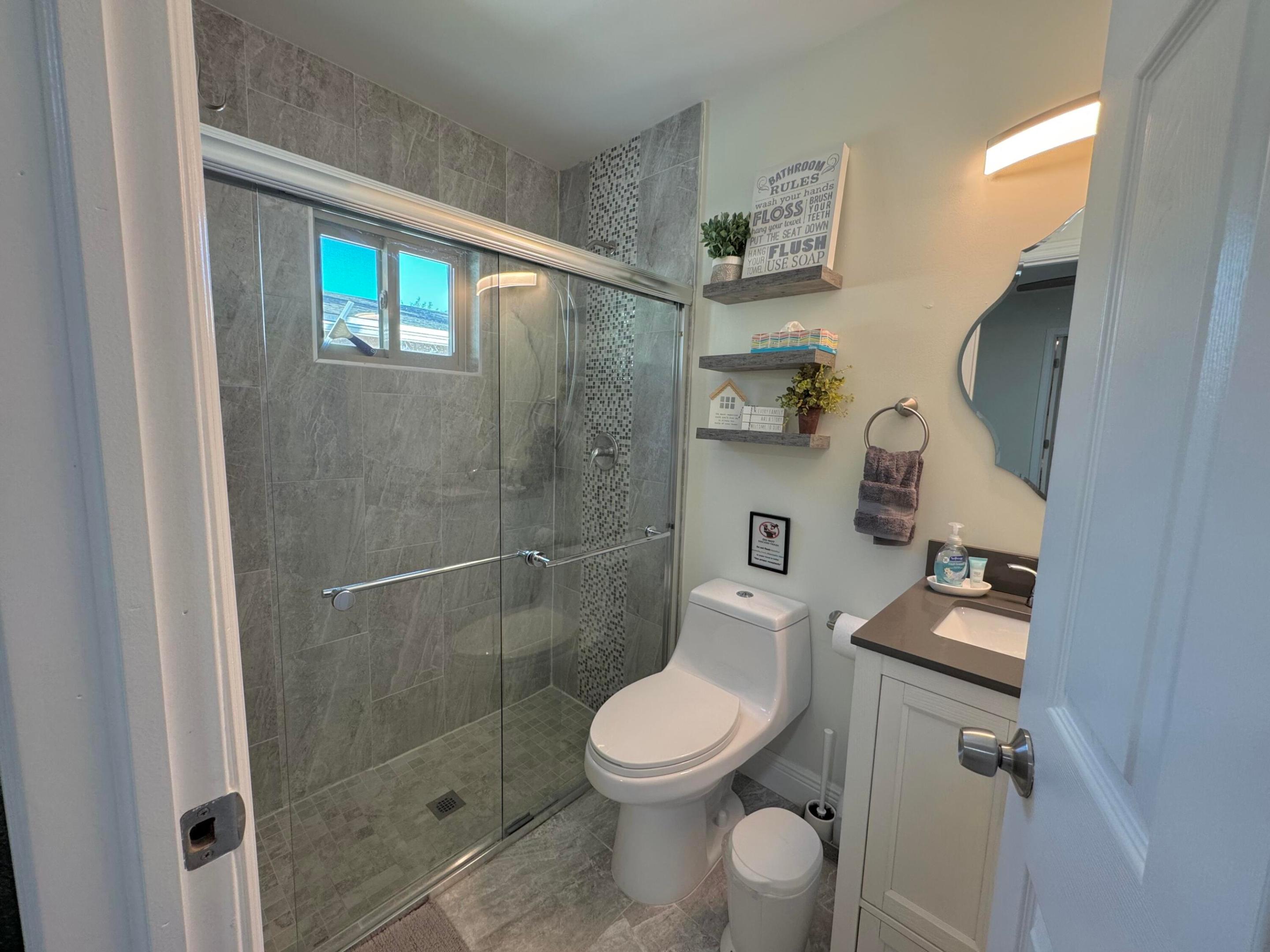 BAHAMA HEIGHTS 3 - Residential Lease