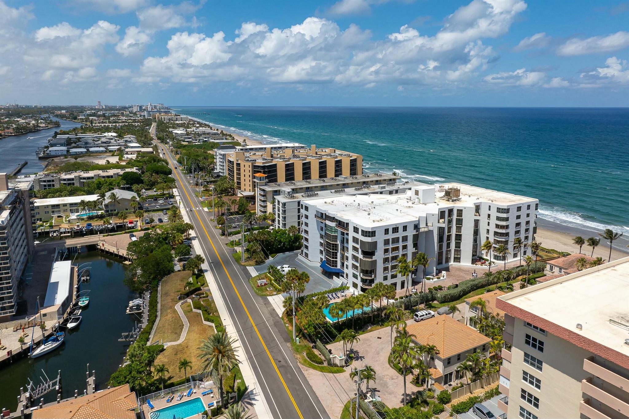 HILLSBORO OCEAN CLUB COND - Residential