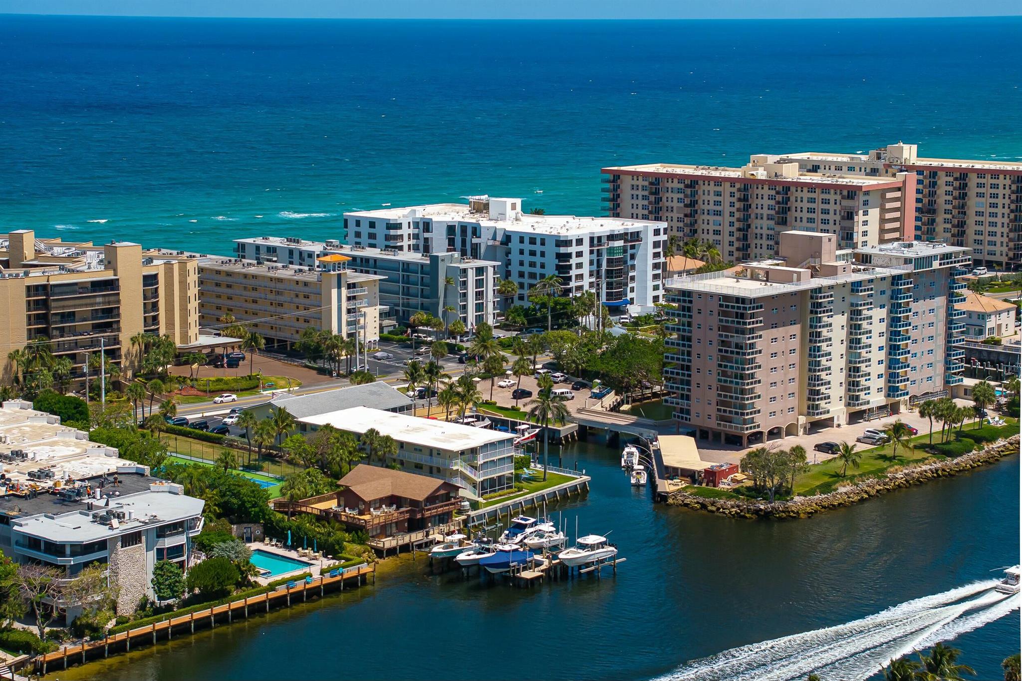 HILLSBORO OCEAN CLUB COND - Residential