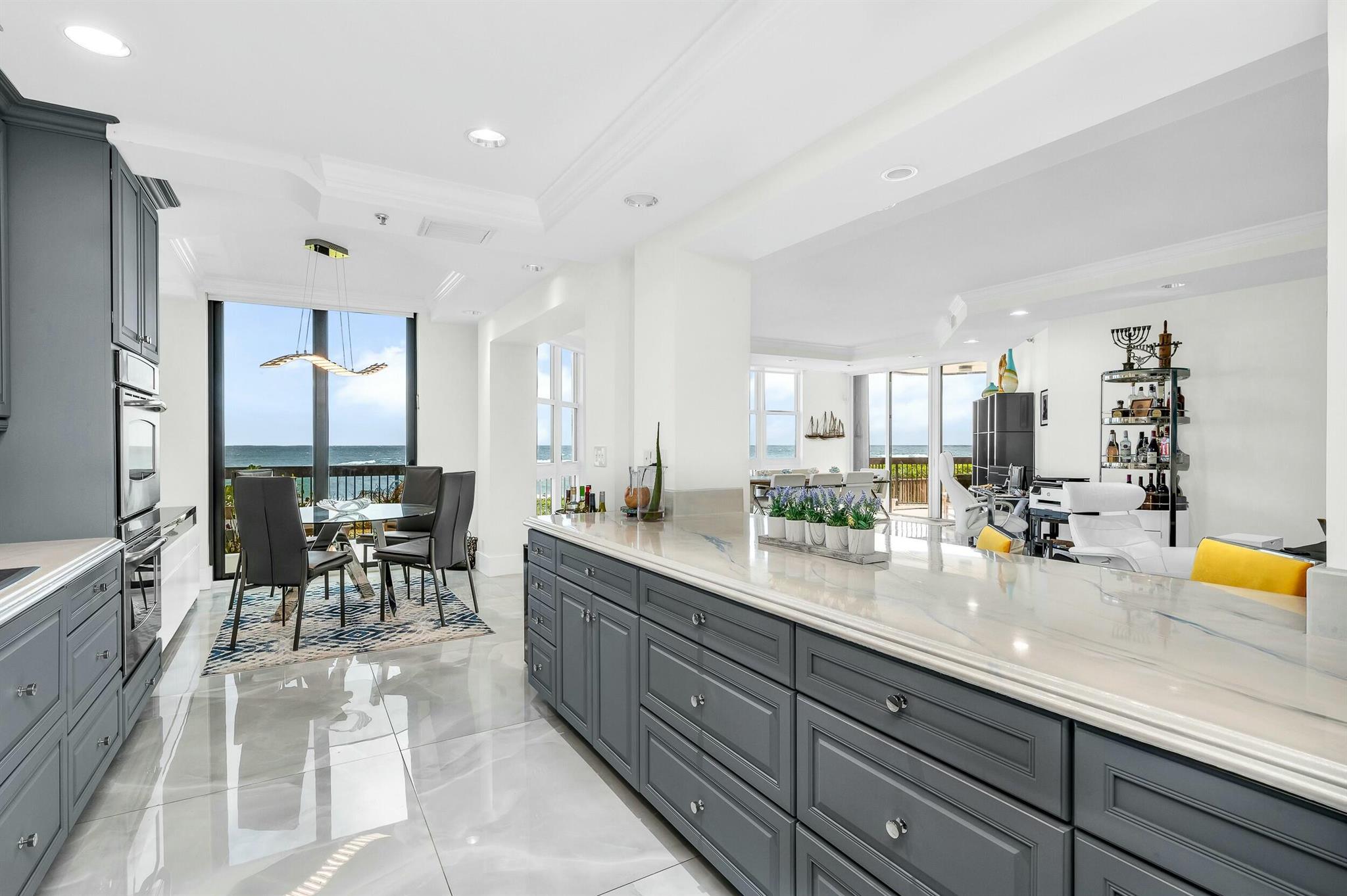 HILLSBORO OCEAN CLUB COND - Residential