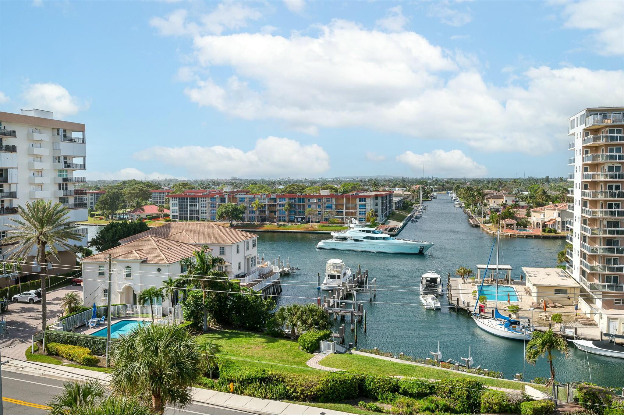 HILLSBORO OCEAN CLUB COND - Residential