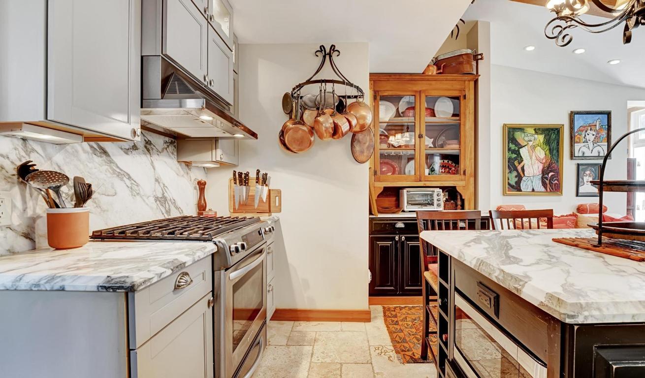 Marina Historic Dist. - Residential