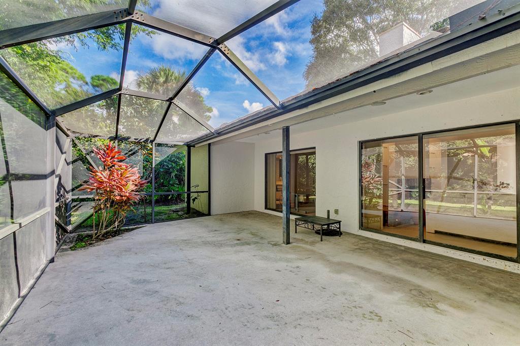 WOODLAND ESTATES - Residential