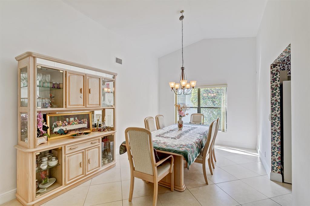 WOODLAND ESTATES - Residential