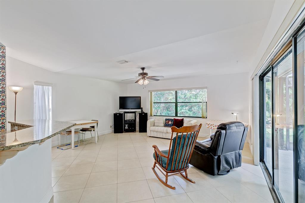 WOODLAND ESTATES - Residential