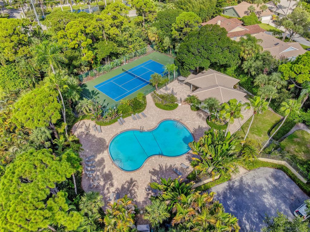 WOODLAND ESTATES - Residential