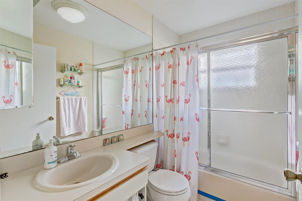 WOODLAND ESTATES - Residential