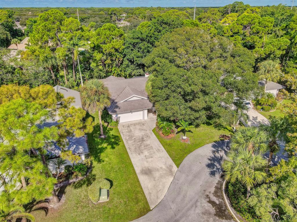 WOODLAND ESTATES - Residential