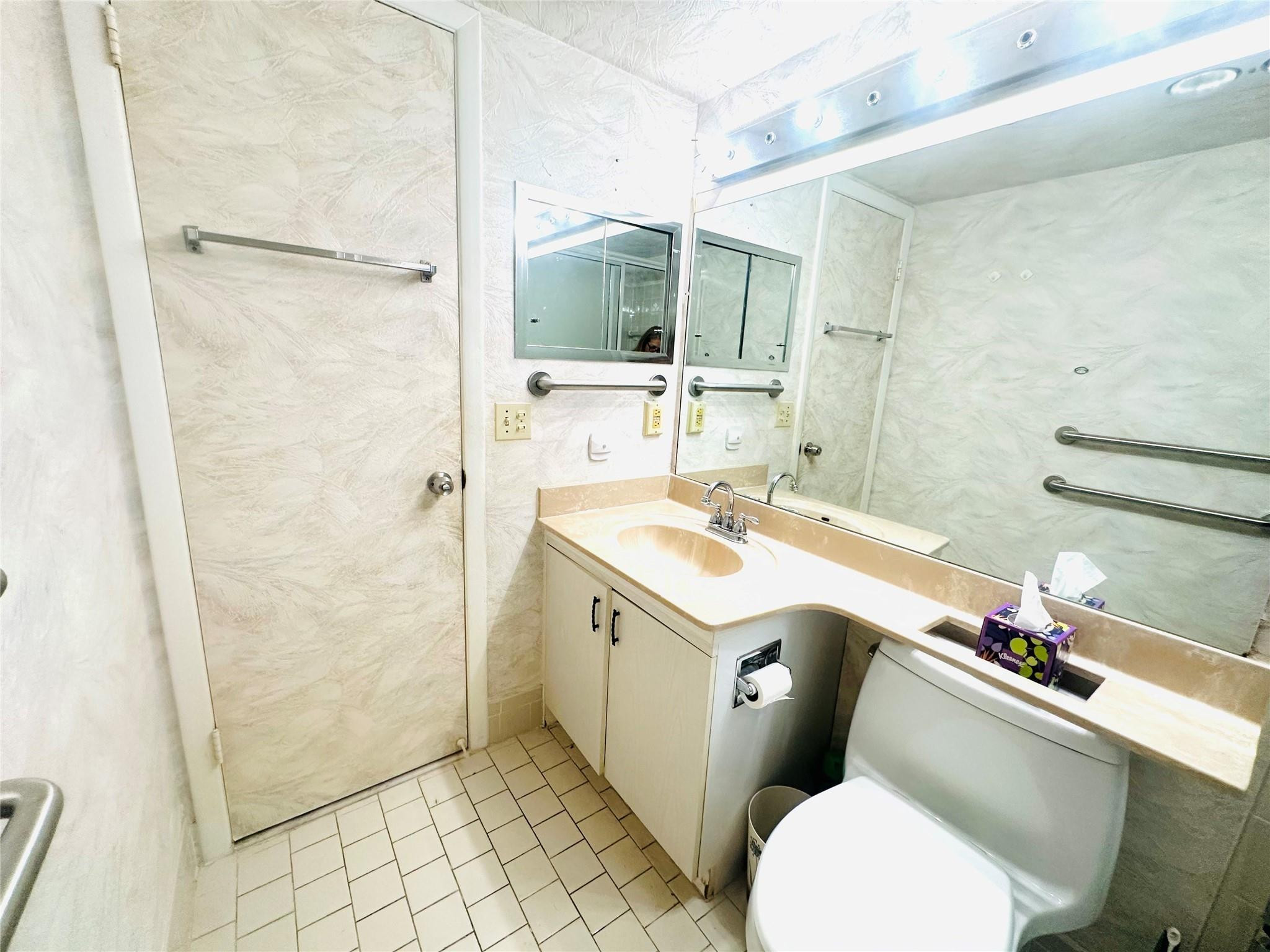 Century Village East - Residential