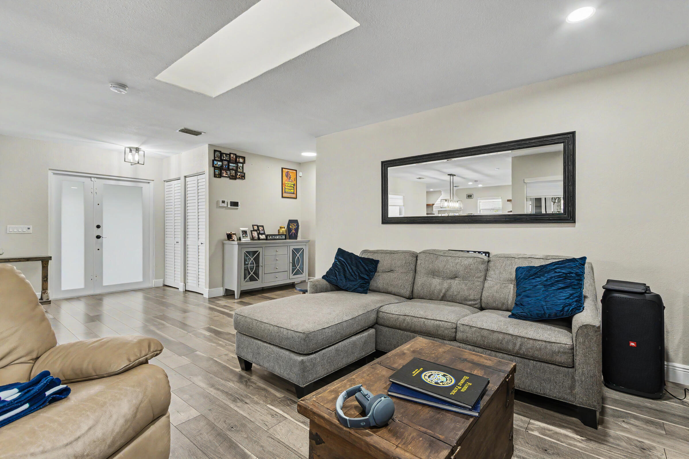 BONAVENTURE LAKES ADD 2 - Residential
