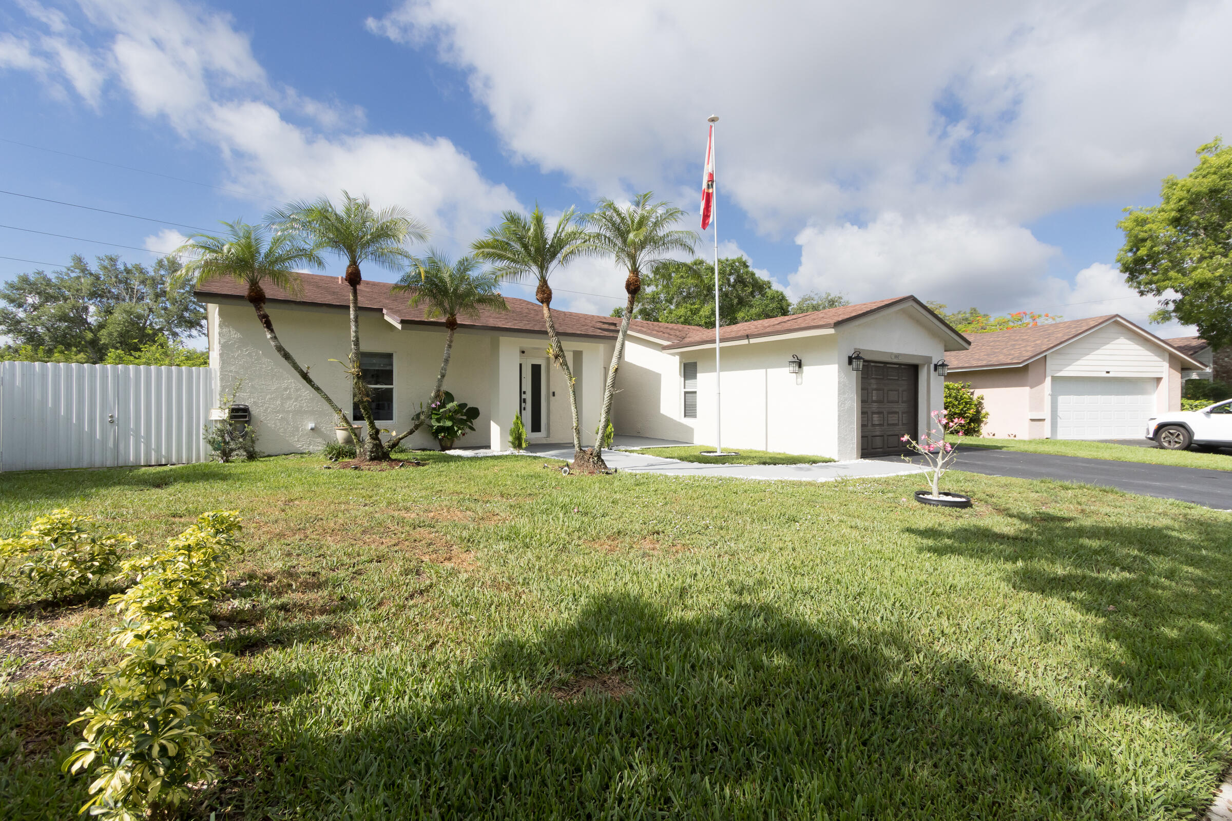 BONAVENTURE LAKES ADD 2 - Residential