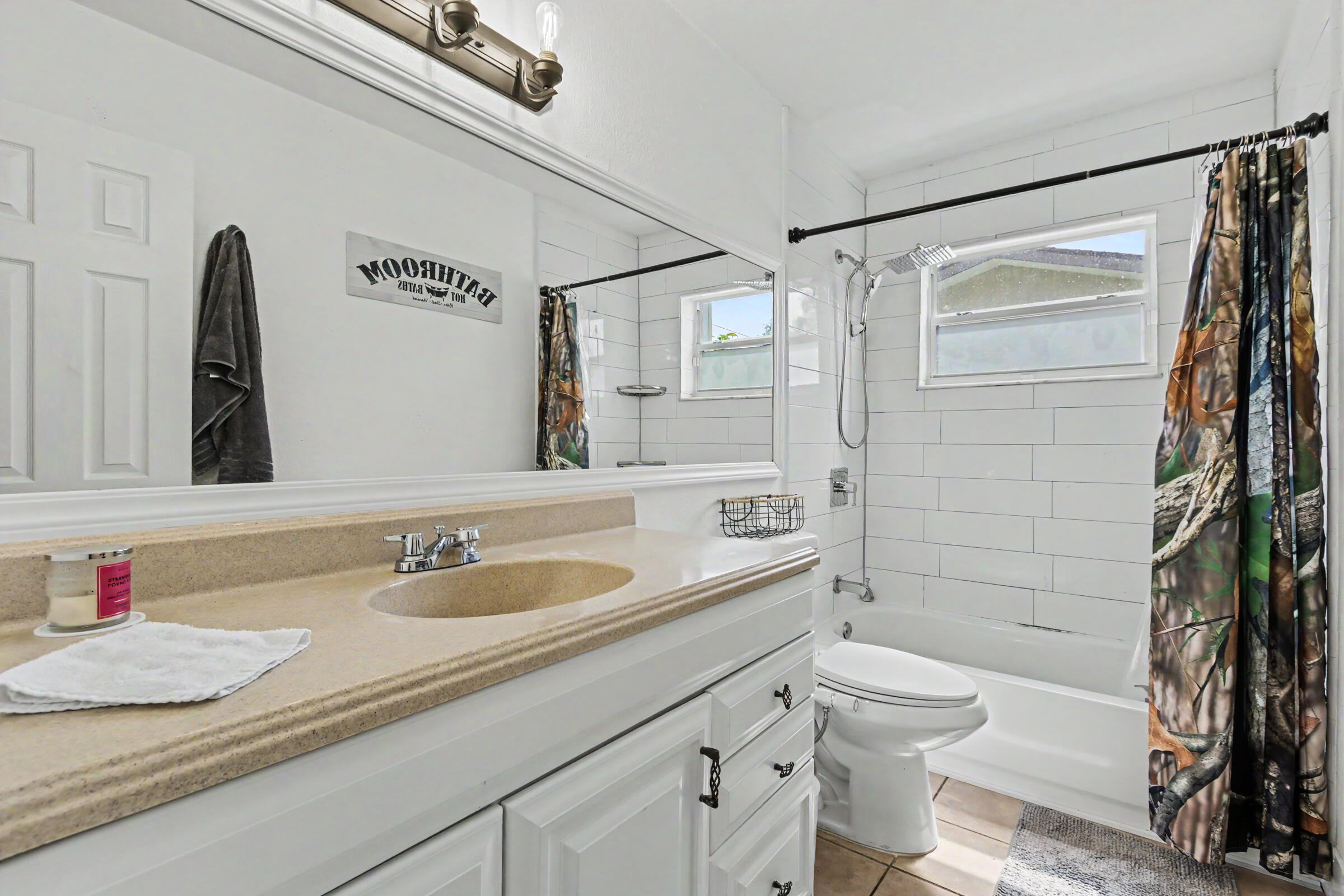 BONAVENTURE LAKES ADD 2 - Residential