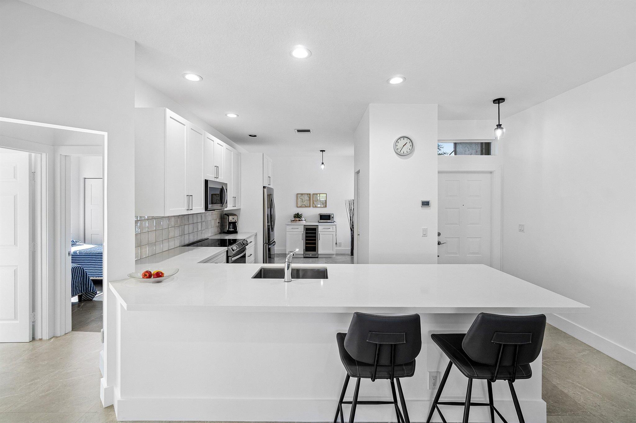 MAJESTIC ISLES - Residential