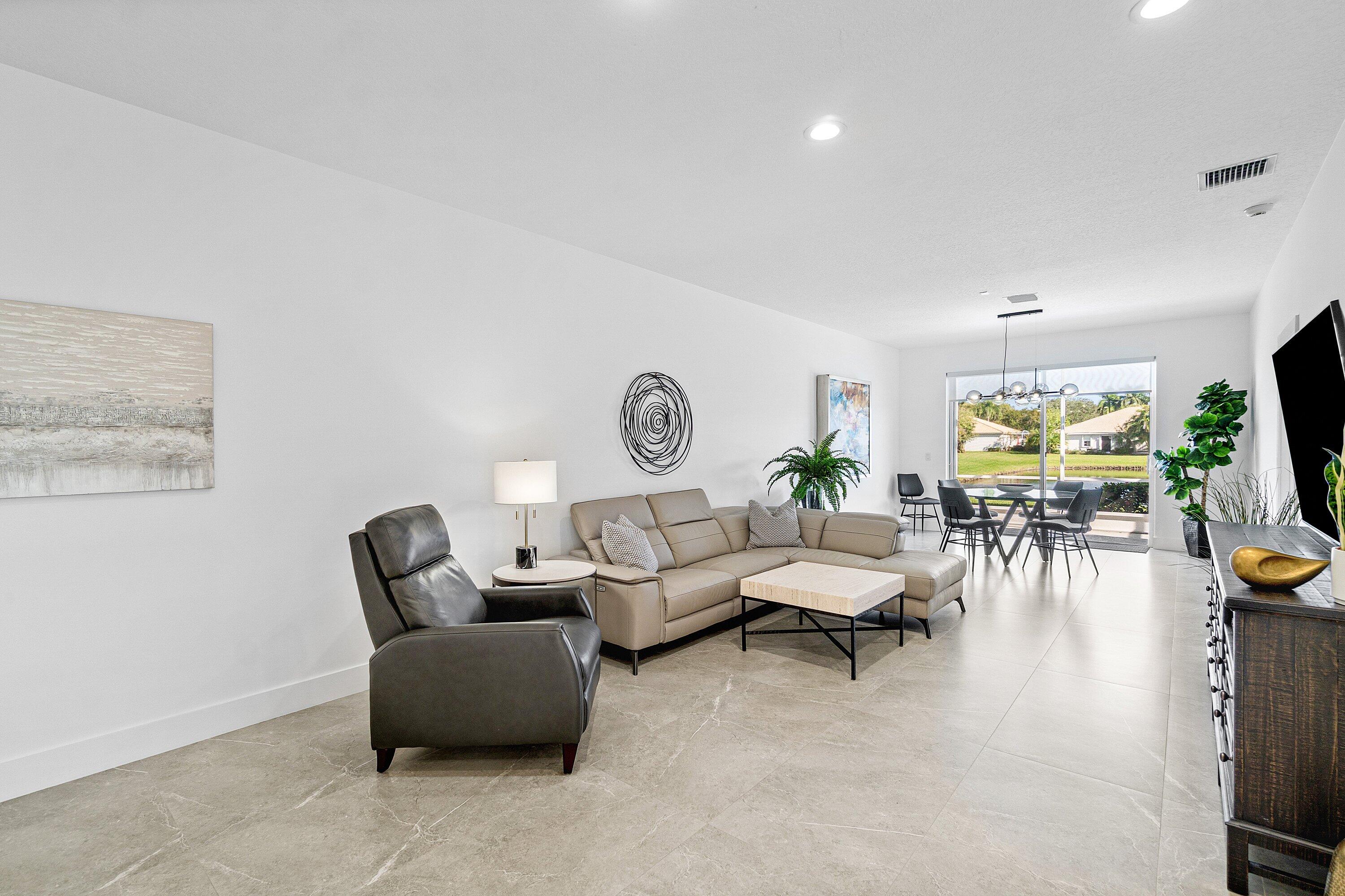 10605 Royal Caribbean Circle