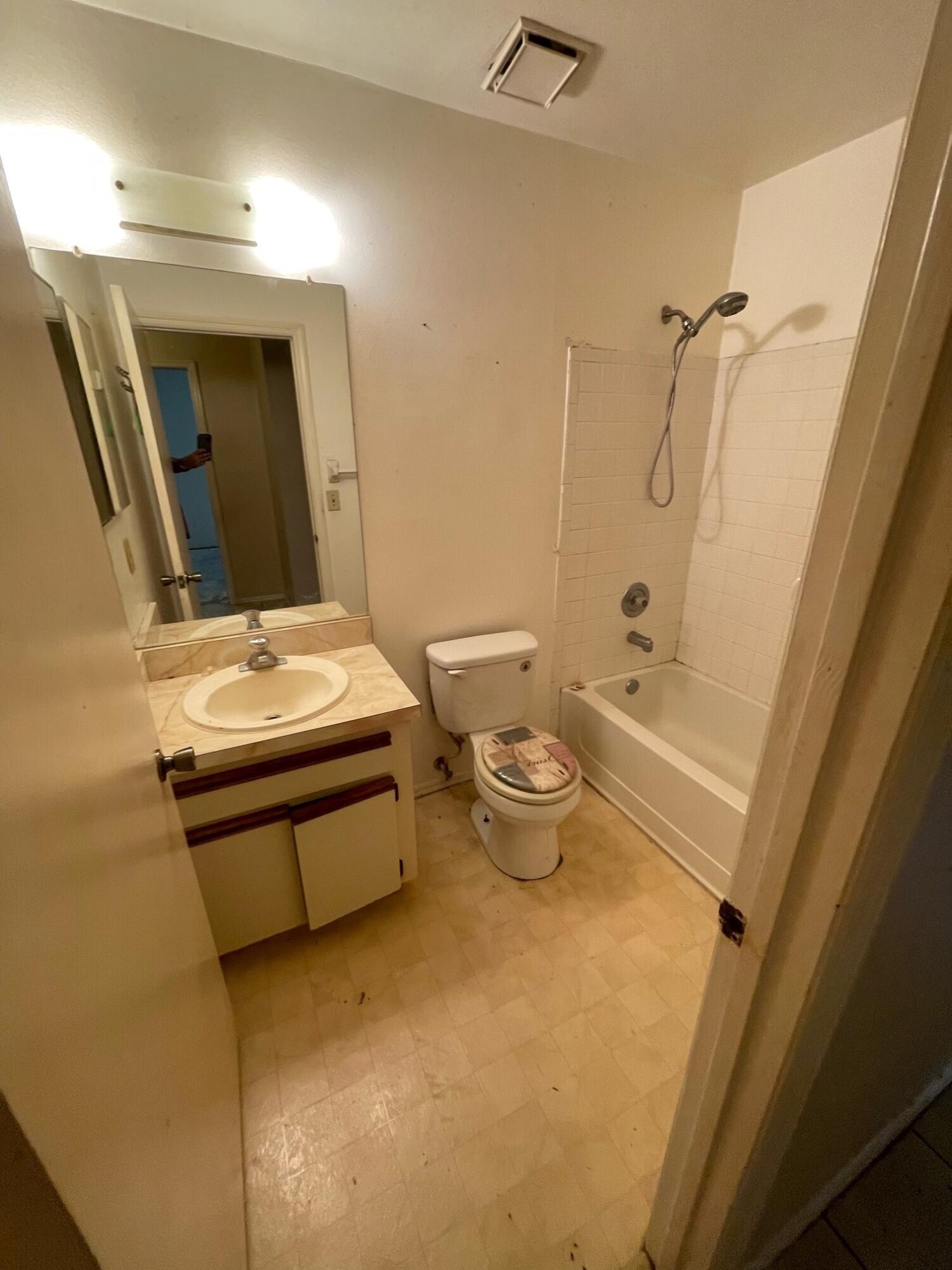 PORT MALABAR UNIT 10 - Residential