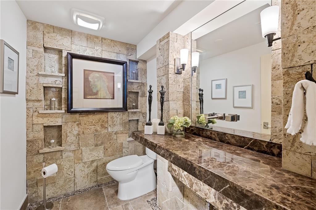 Harbourage Place - Residential